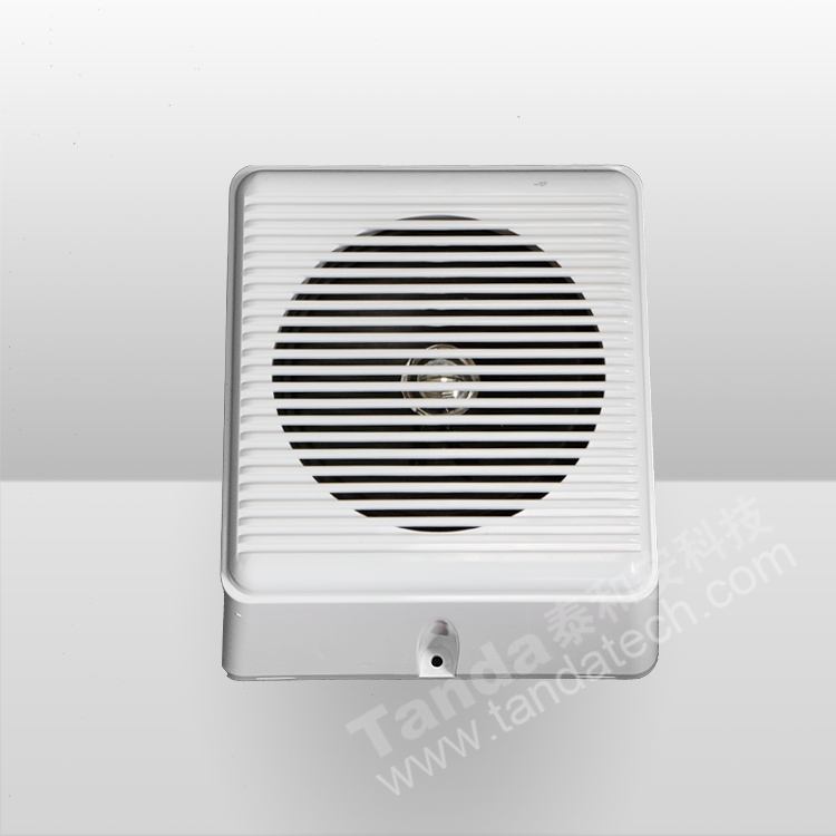 壁挂式扬声器